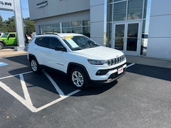2024 Jeep Compass Latitude SUV