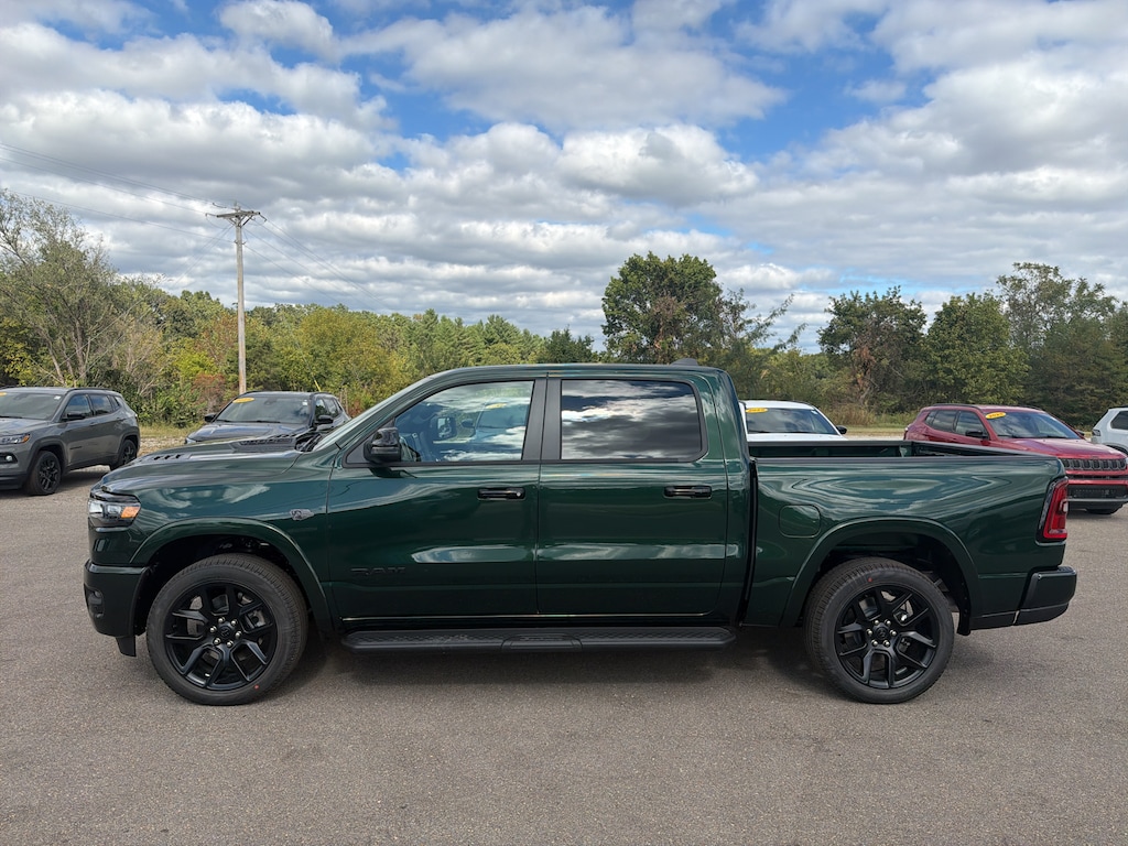New 2027 Ram 1500 LARAMIE CREW CAB 4X4 5'7 BOX Pickup