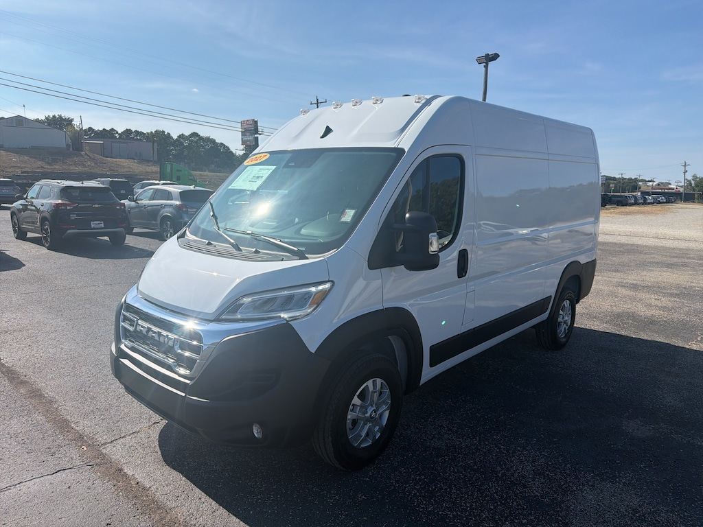 New 2027 Ram ProMaster Cargo Van SLT Cargo Van