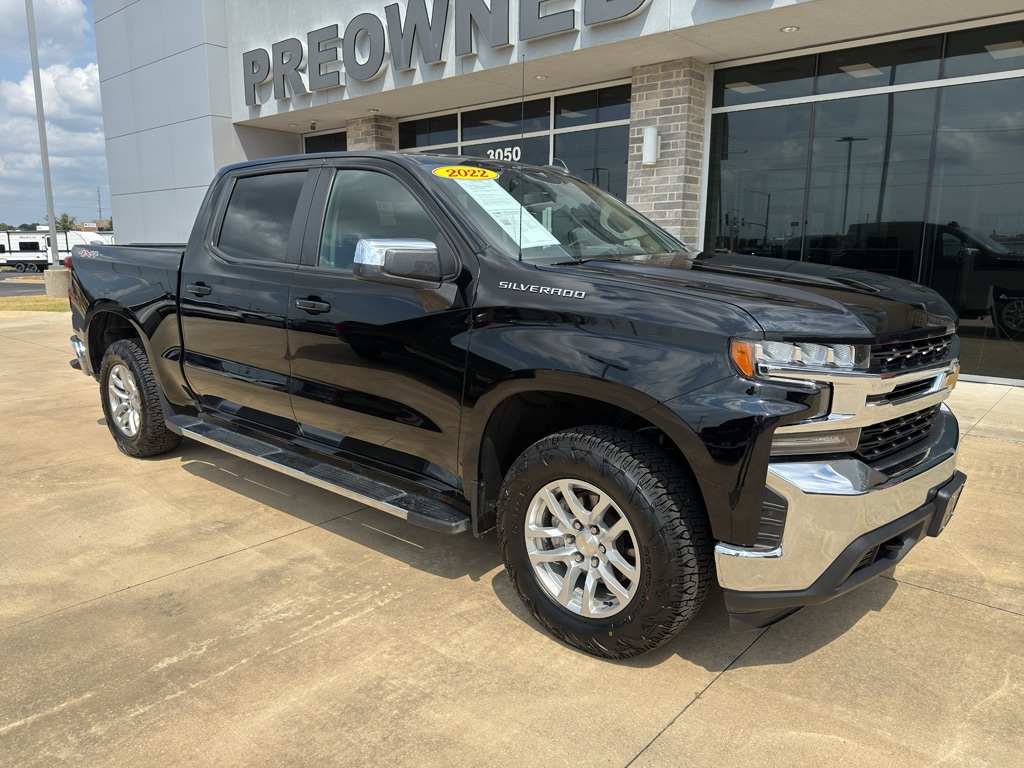Used 2022 Chevrolet Silverado LT Crew Cab