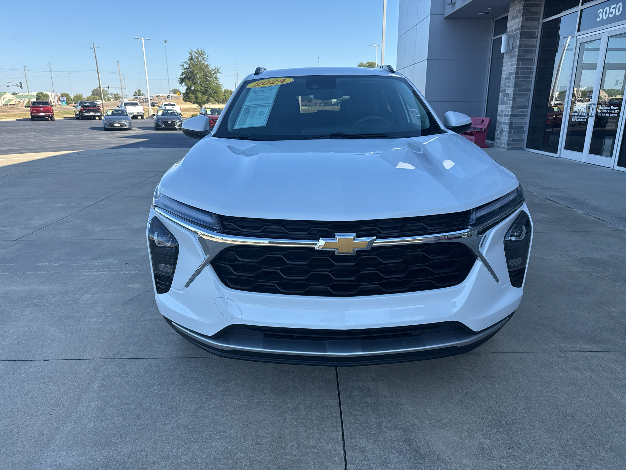 Used 2024 Chevrolet Trax LT Sport Utility