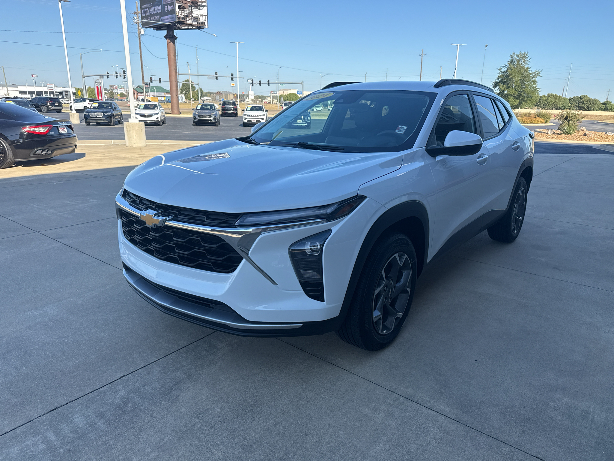 Used 2024 Chevrolet Trax LT Sport Utility