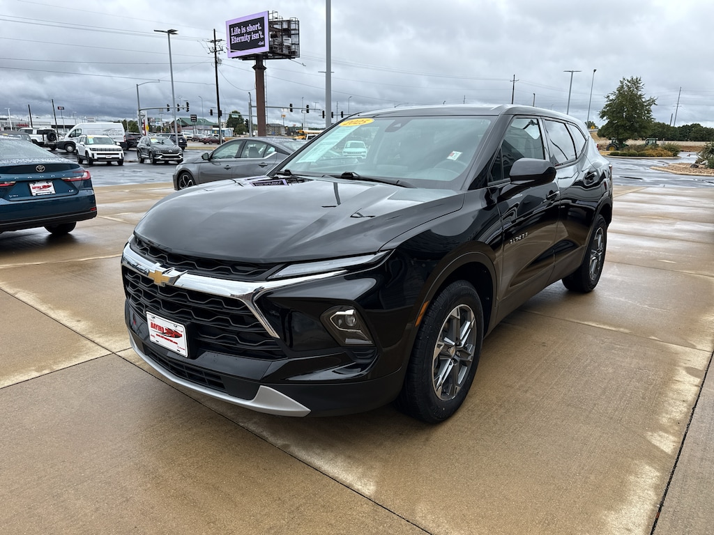 Used 2025 Chevrolet Blazer LT Sport Utility