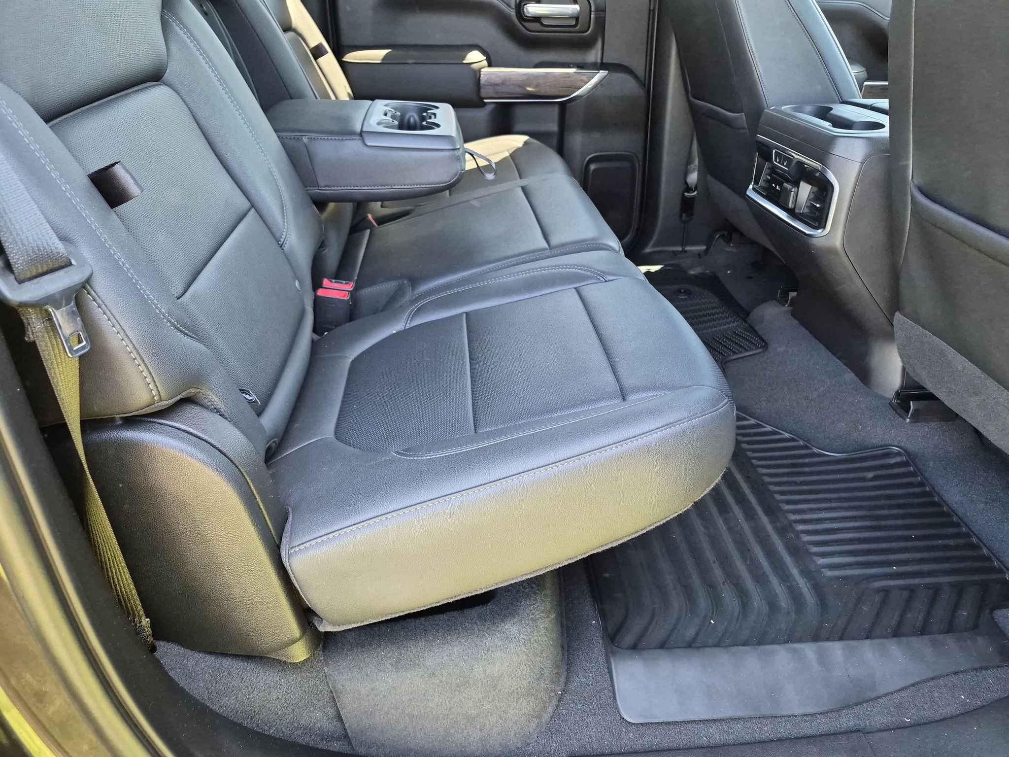 2021 Chevrolet Silverado 1500 LTZ - Photo 18