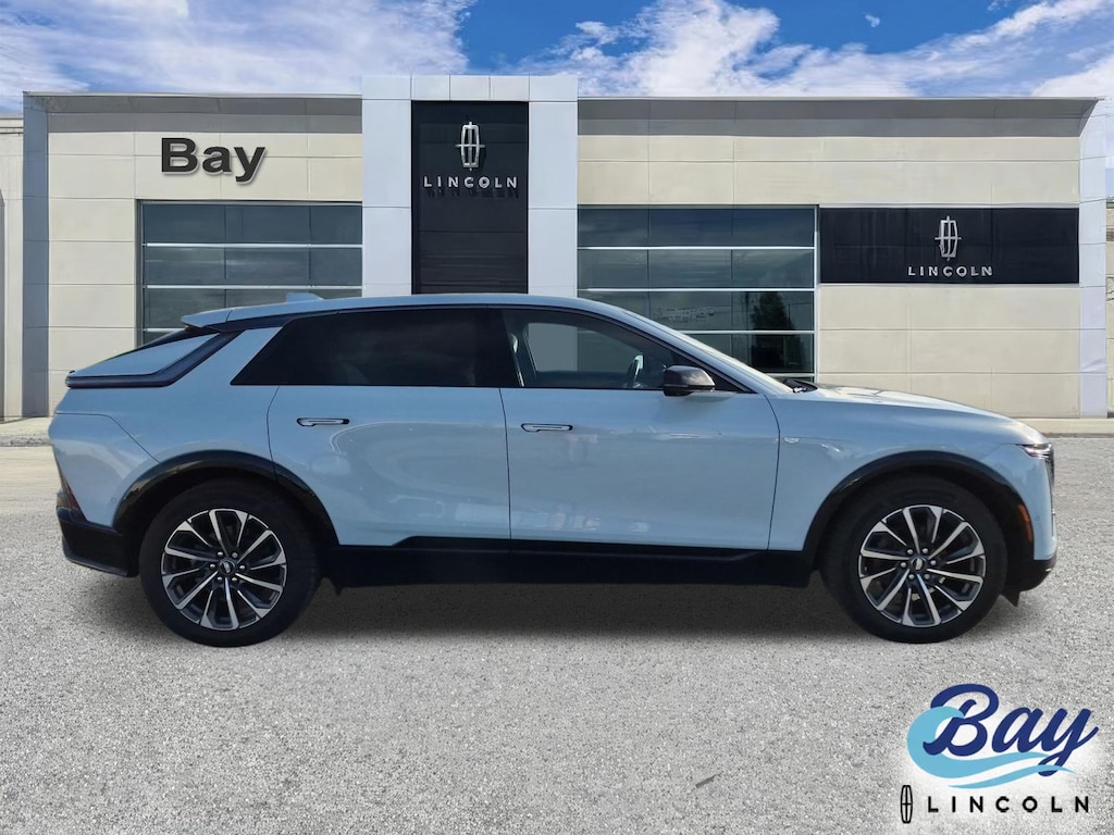 Used 2024 Cadillac Lyriq Sport Sport Utility