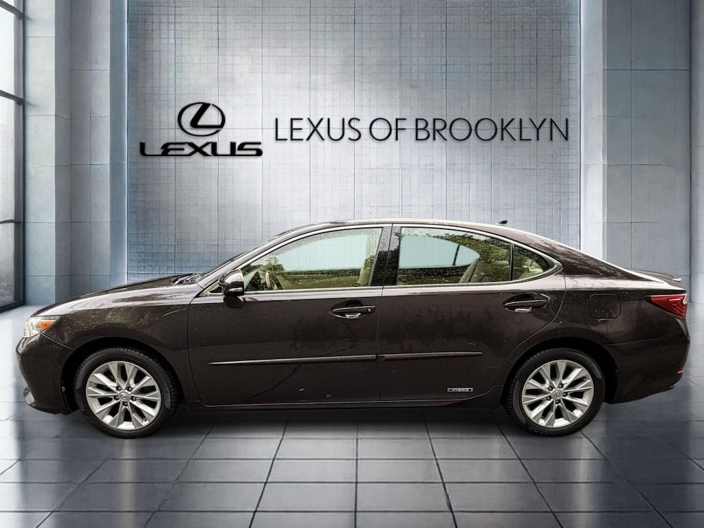 Used 2013 Lexus ES 300h Sedan