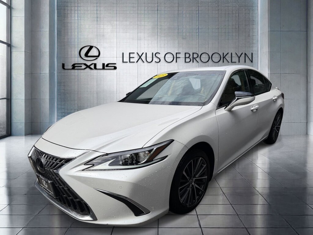 Used 2023 Lexus ES 350 Sedan