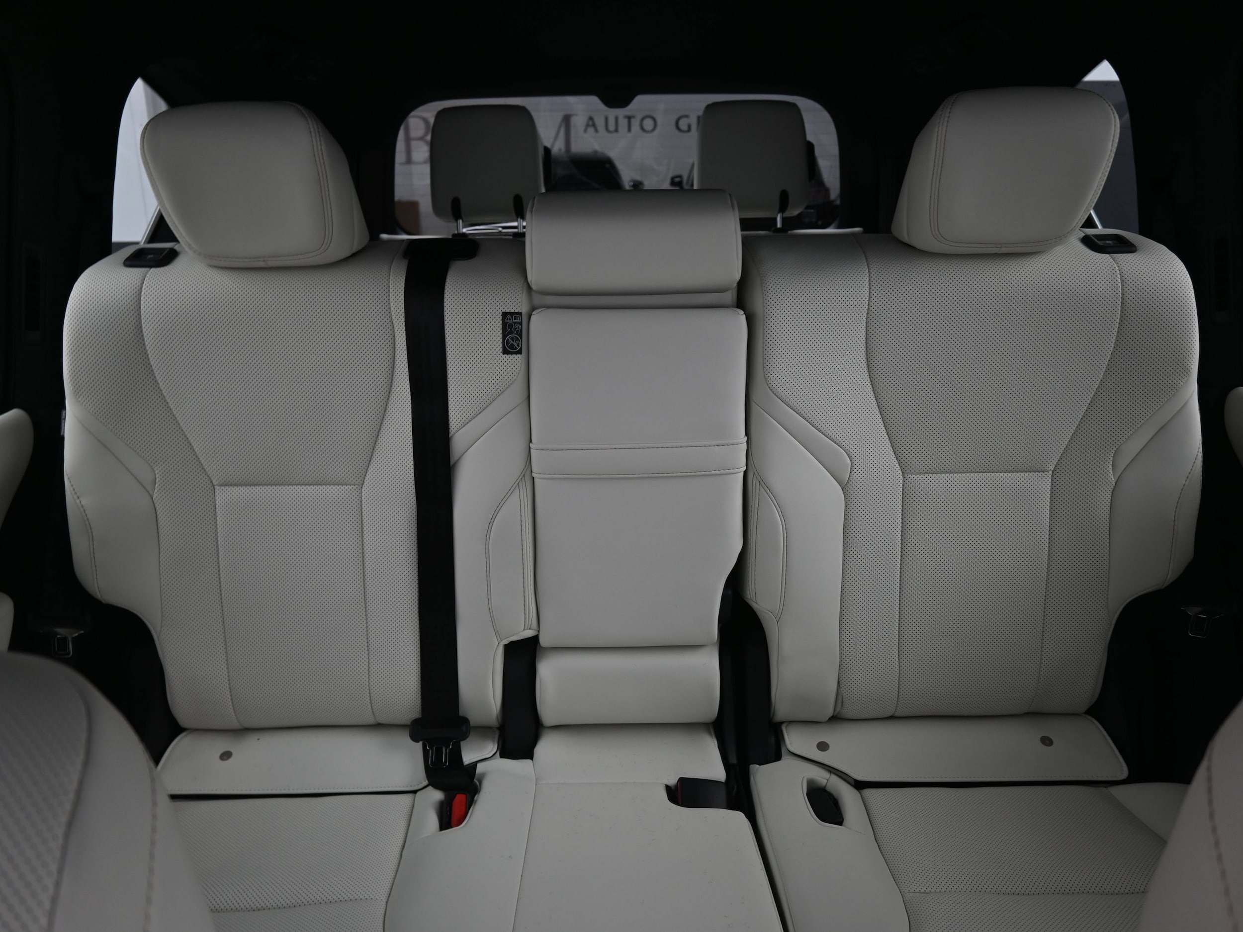 2026 Lexus LX 700h Luxury - Photo 14