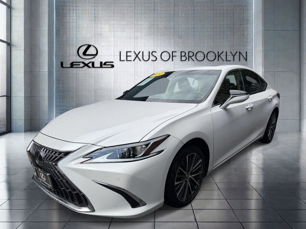 Used 2024 Lexus ES 350 Sedan