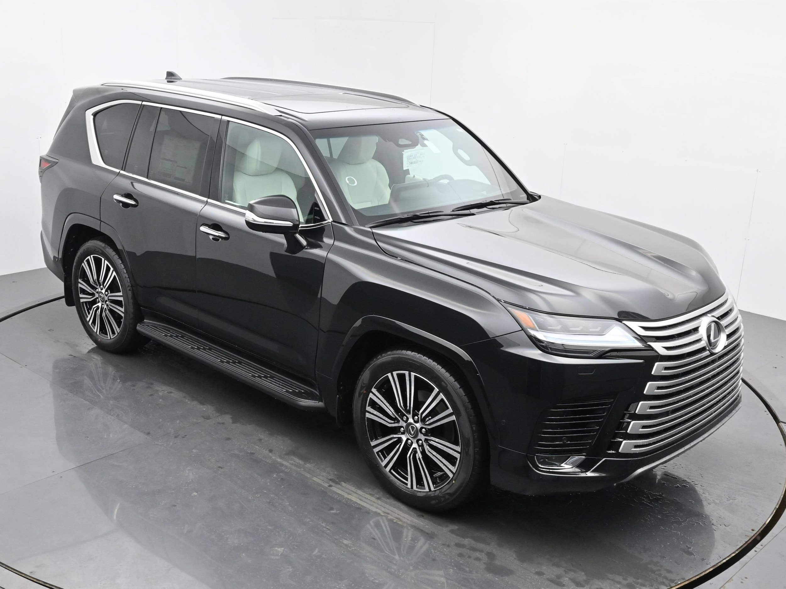 2026 Lexus LX 700h Luxury - Photo 29