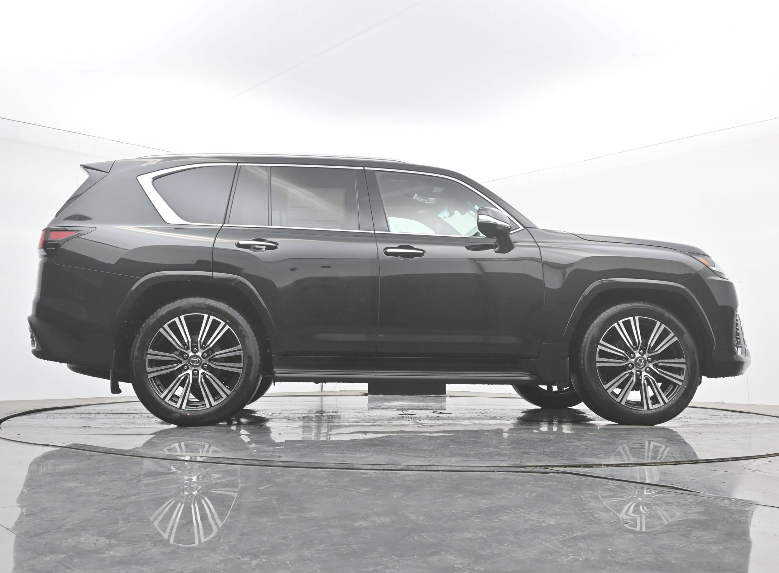 2026 Lexus LX 700h Luxury - Photo 20
