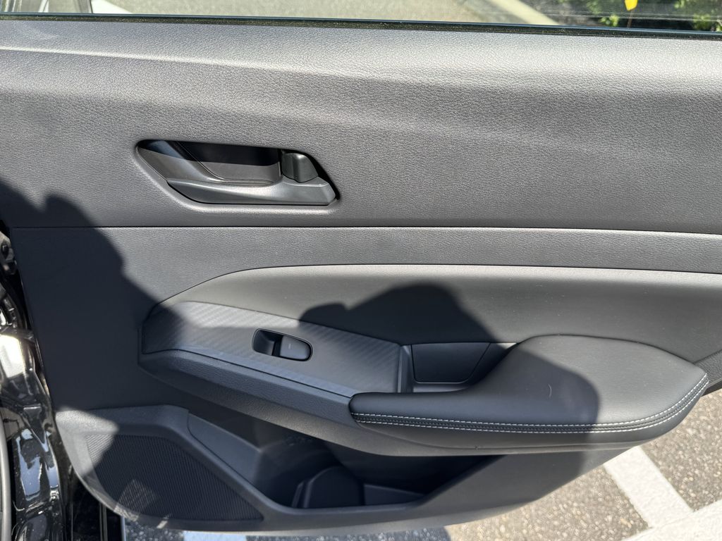 2025 Nissan Altima SV - Photo 34