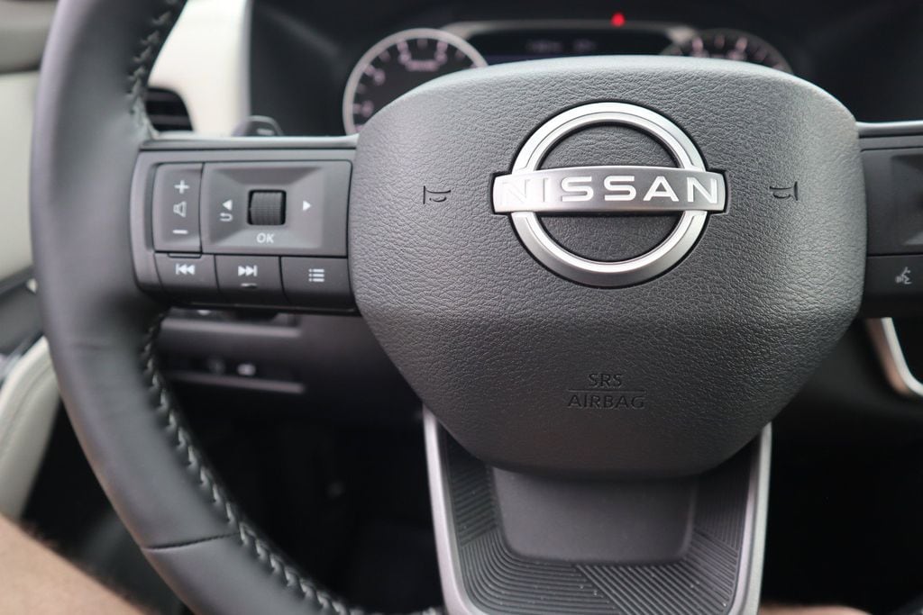 2025 Nissan Rogue SV - Photo 21