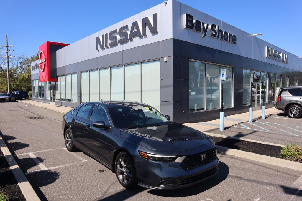 Used 2023 Honda Accord Sedan EX EX CVT