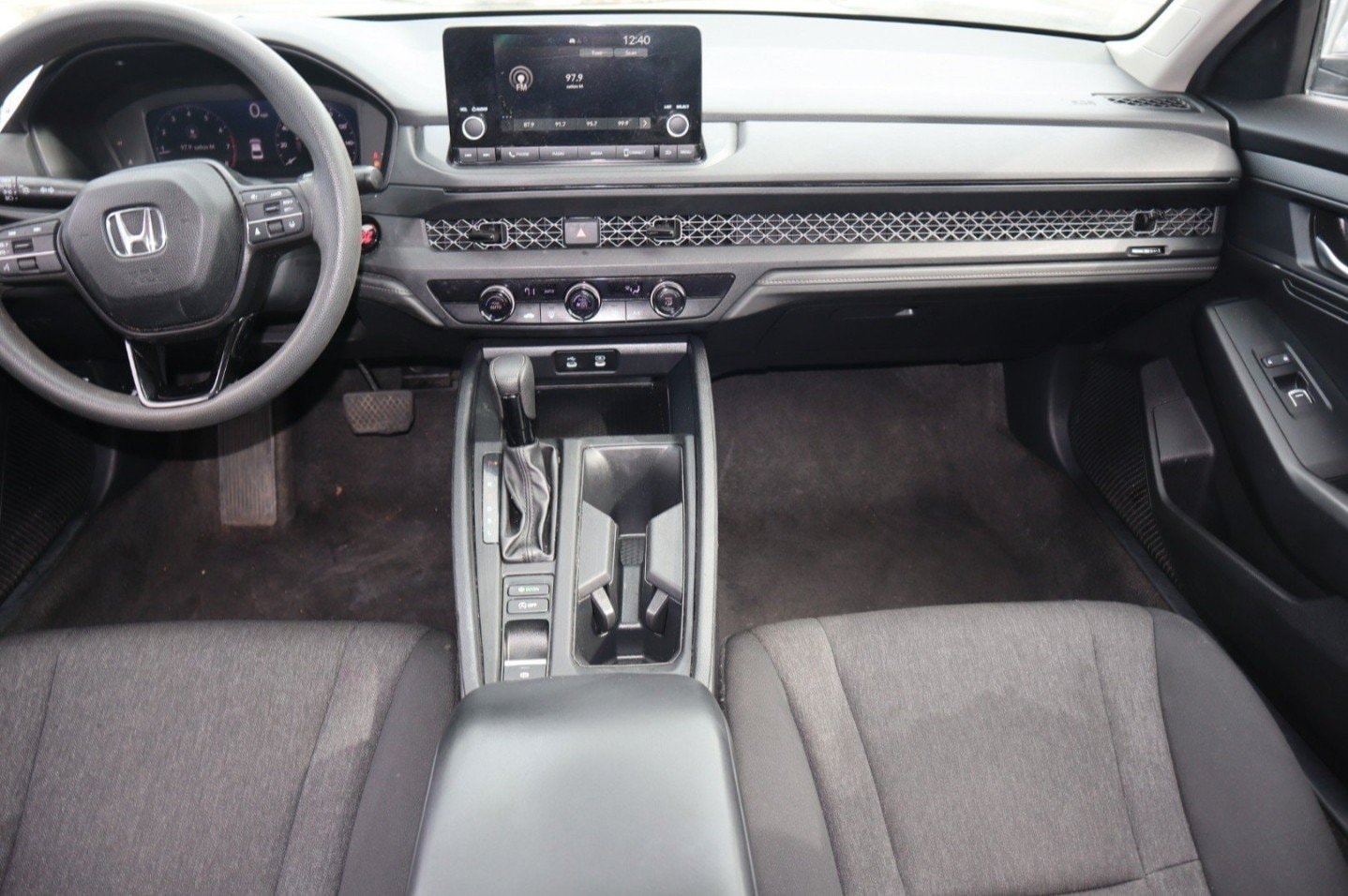 2024 Honda Accord LX - Photo 20