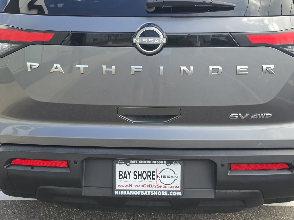 2024 Nissan Pathfinder SV - Photo 27