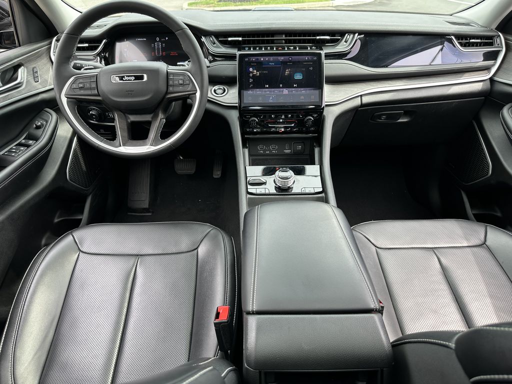 2023 Jeep Grand Cherokee 30th Anniversary 4xe - Photo 19
