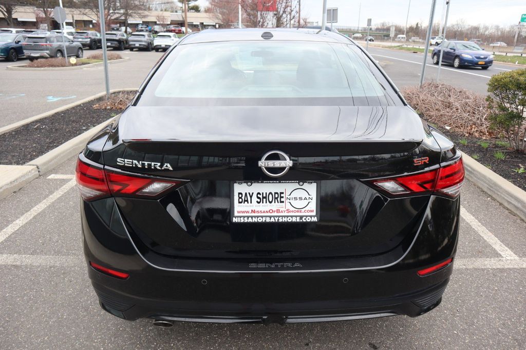 2024 Nissan Sentra SR - Photo 7