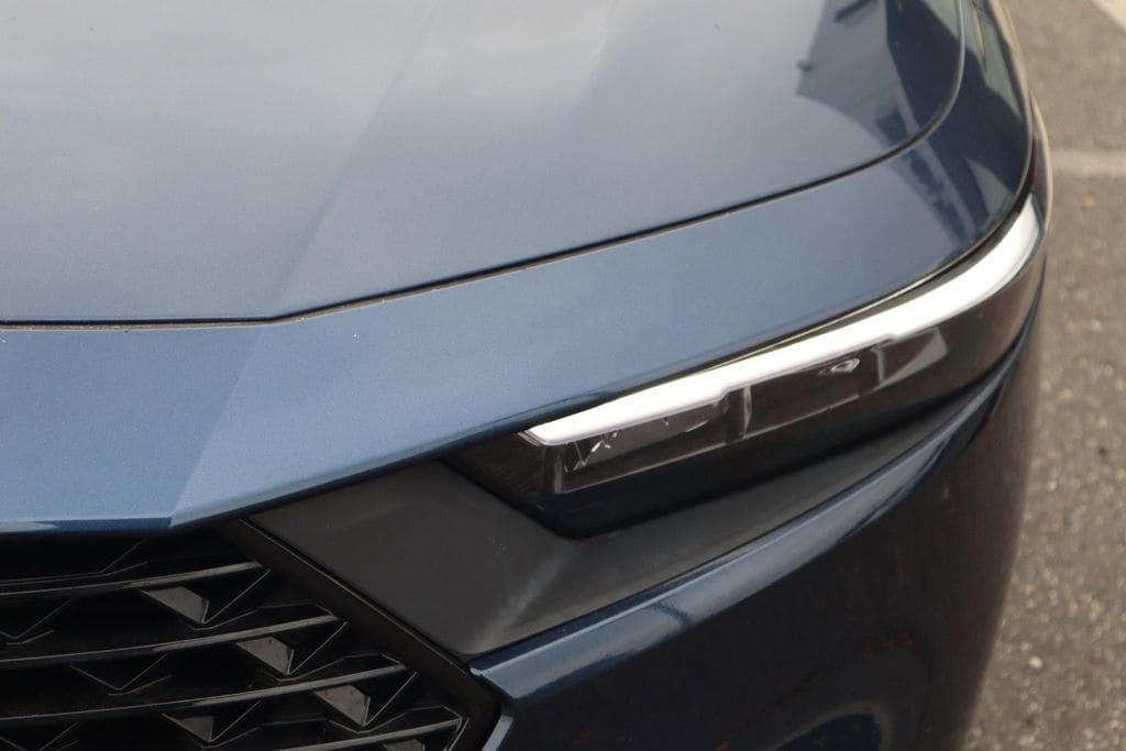 2023 Honda Accord EX - Photo 13