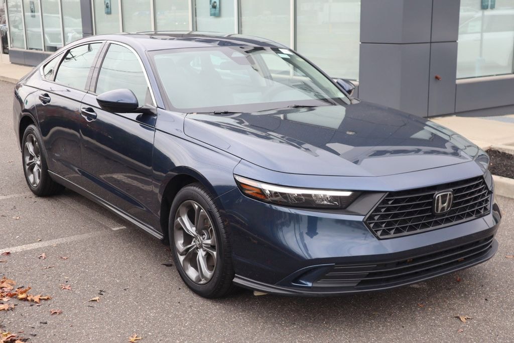 Used 2023 Honda Accord Sedan EX EX CVT