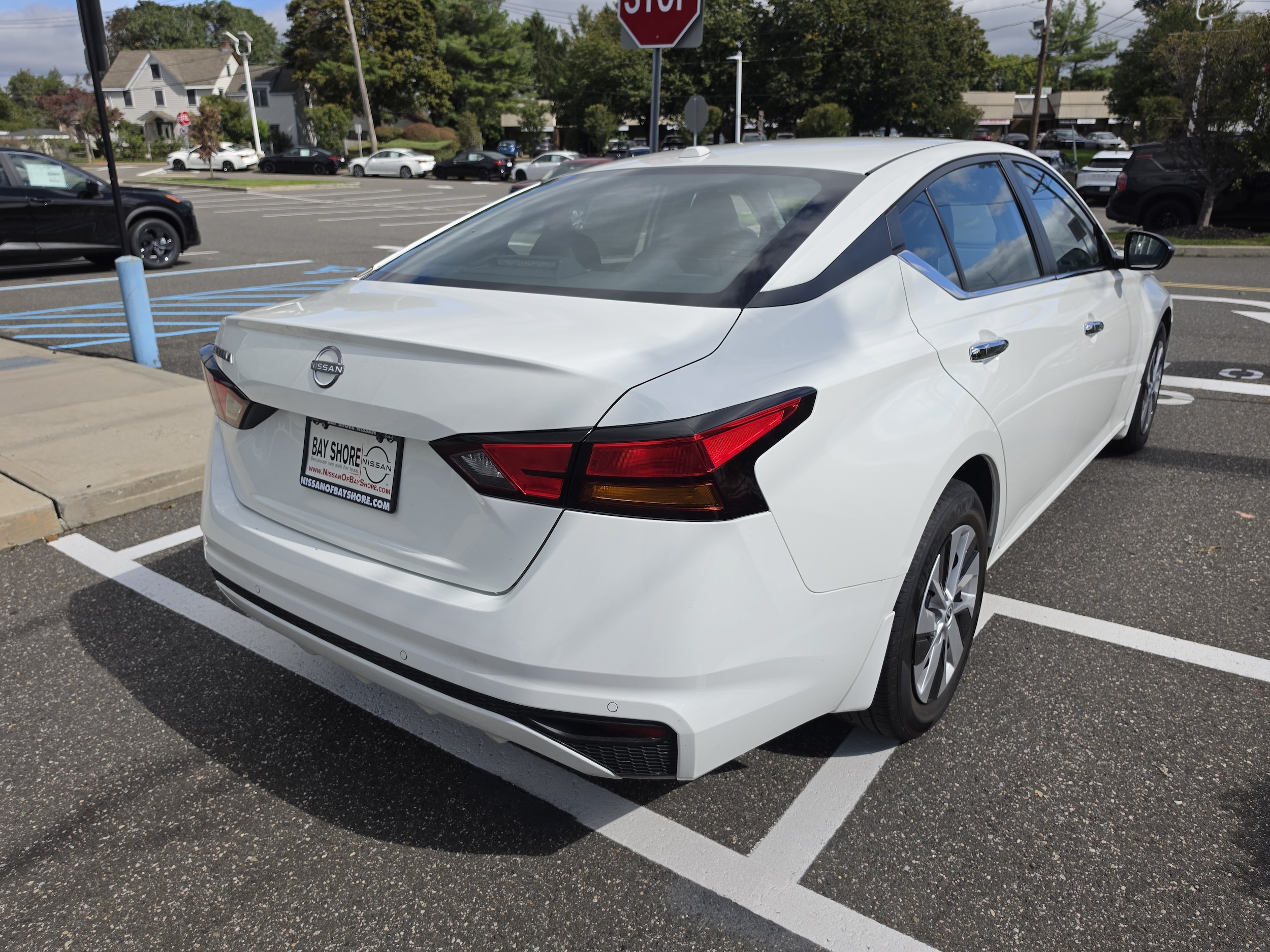 2025 Nissan Altima S - Photo 6