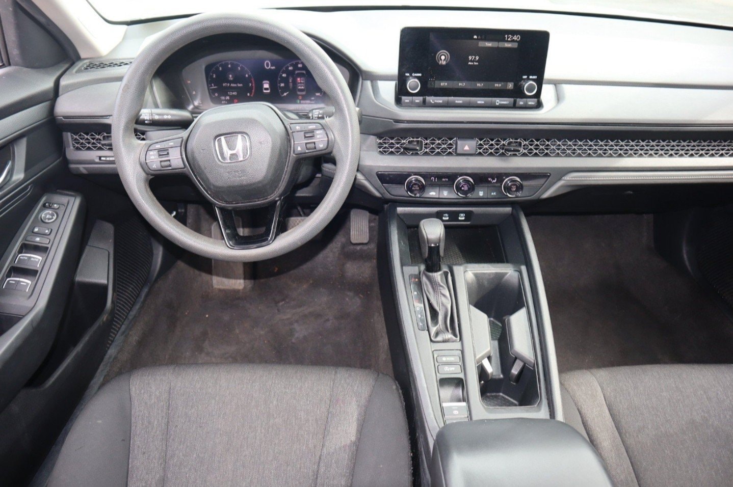 2024 Honda Accord LX - Photo 19