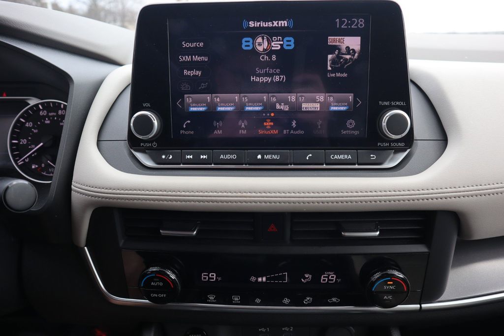 2025 Nissan Rogue SV - Photo 22