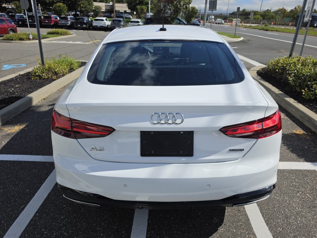 2025 Audi A5 Sportback Premium - Photo 6