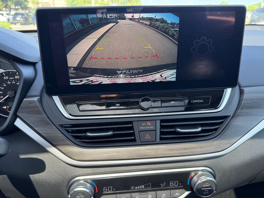 2025 Nissan Altima SV - Photo 20