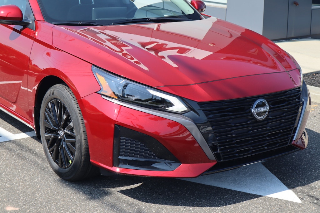 New 2026 Nissan Altima SV Sedan
