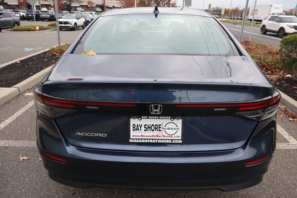 2023 Honda Accord EX - Photo 6
