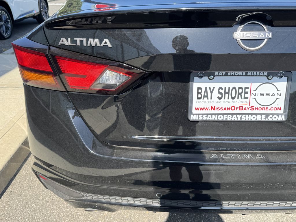 2025 Nissan Altima SV - Photo 38