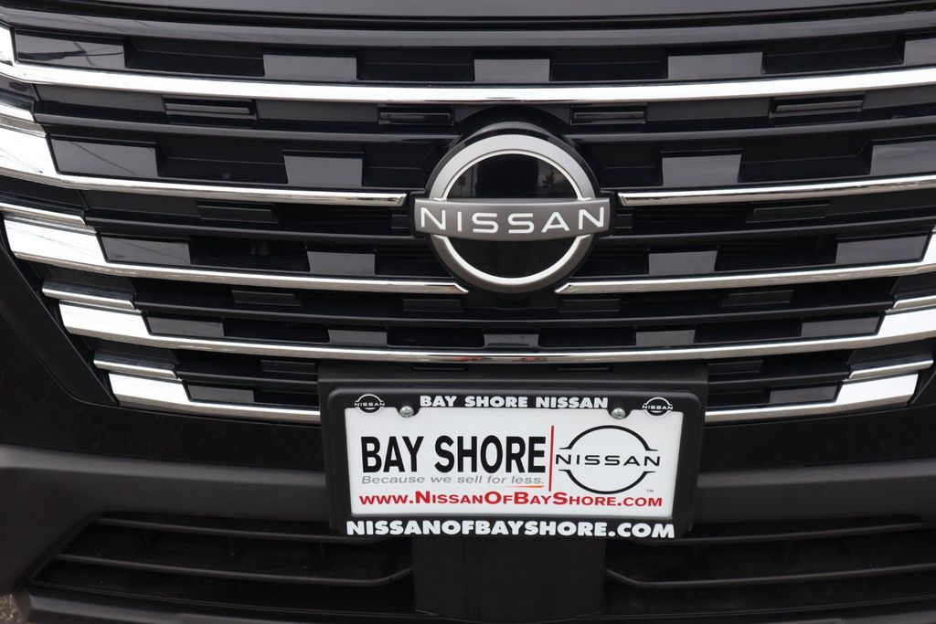 2025 Nissan Rogue SV - Photo 32