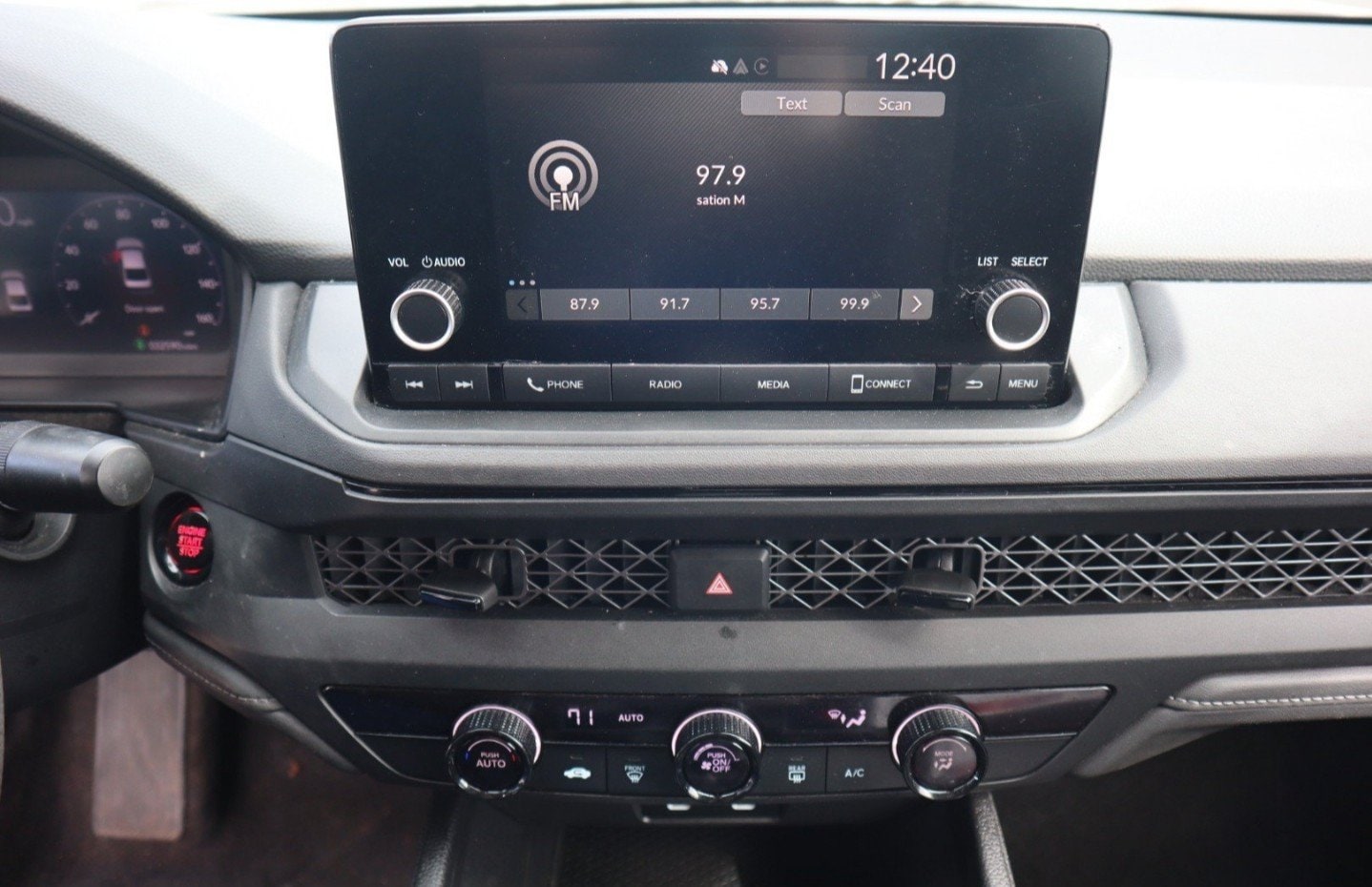 2024 Honda Accord LX - Photo 28
