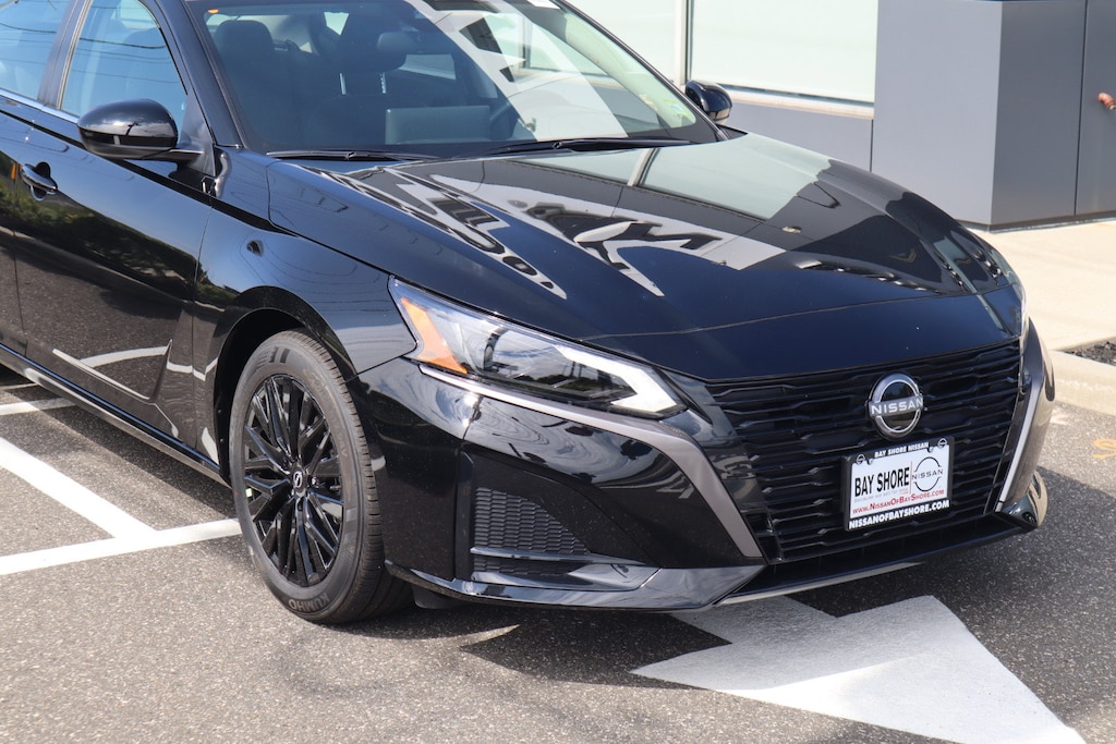 New 2026 Nissan Altima SV Sedan