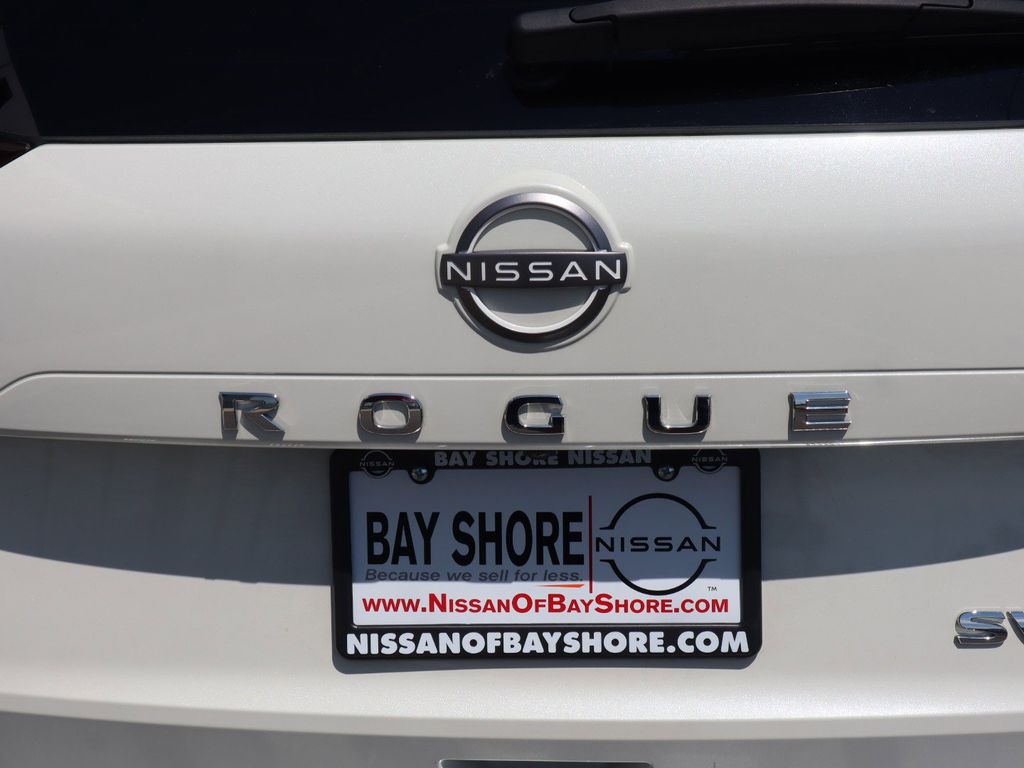 2023 Nissan Rogue SV - Photo 31