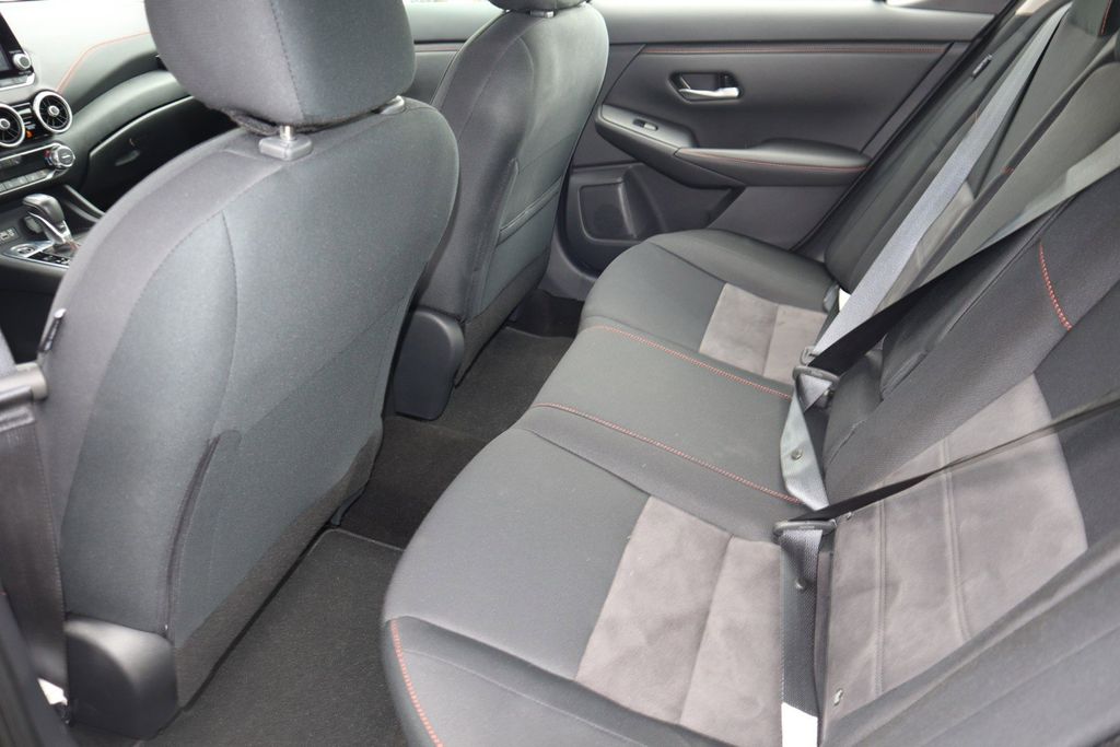 2024 Nissan Sentra SR - Photo 17
