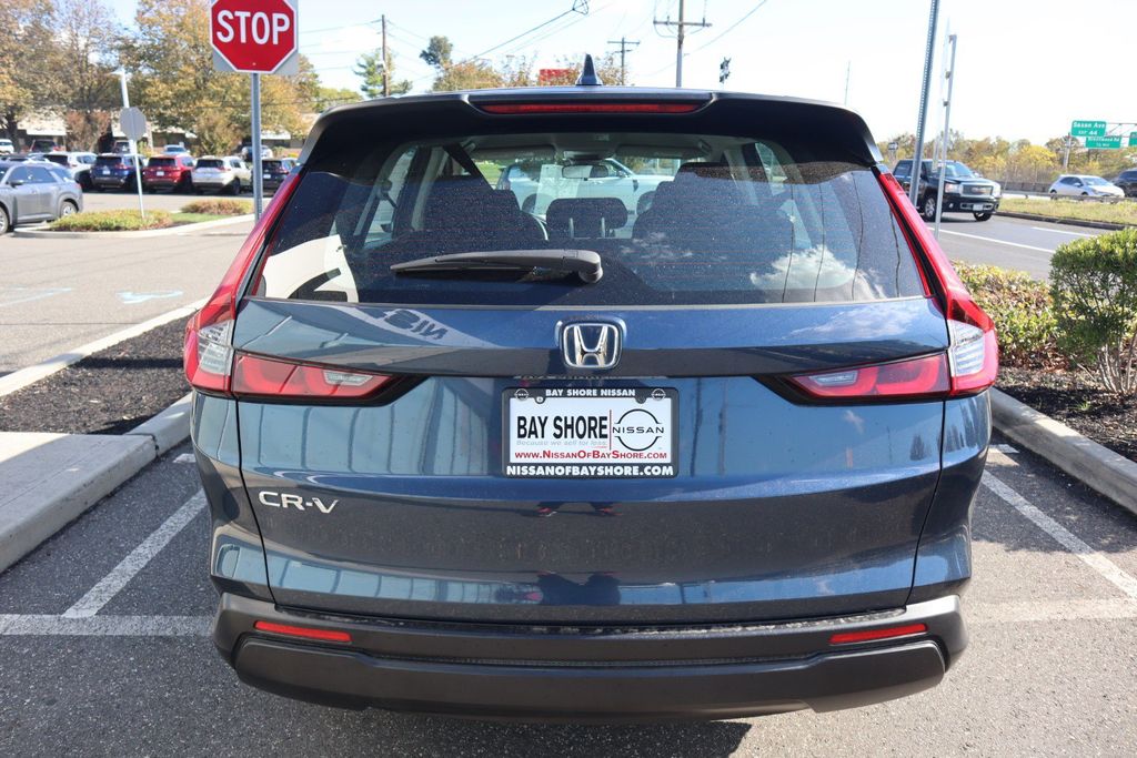 2024 Honda CR-V LX - Photo 7