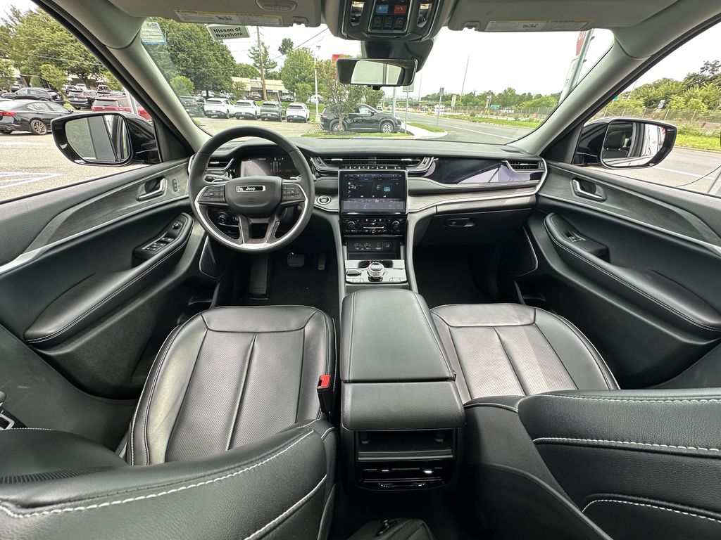 2023 Jeep Grand Cherokee 30th Anniversary 4xe - Photo 15