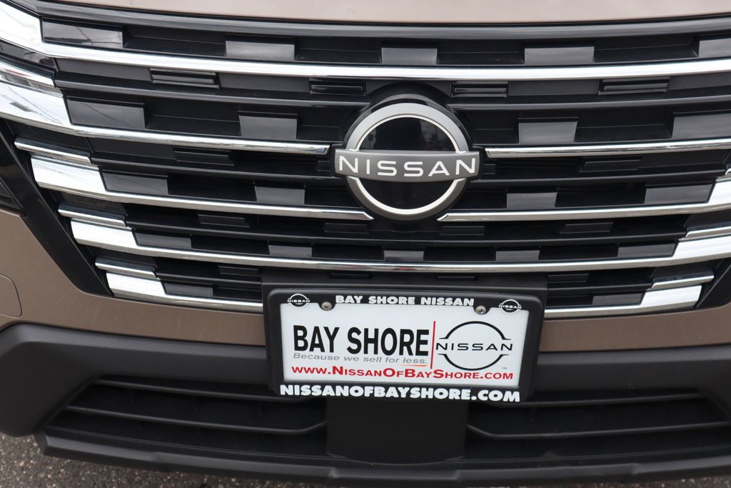2025 Nissan Rogue SV - Photo 33