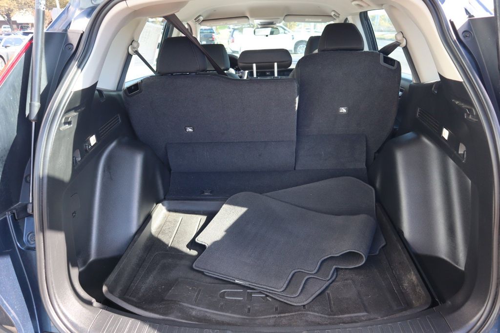 2024 Honda CR-V LX - Photo 28