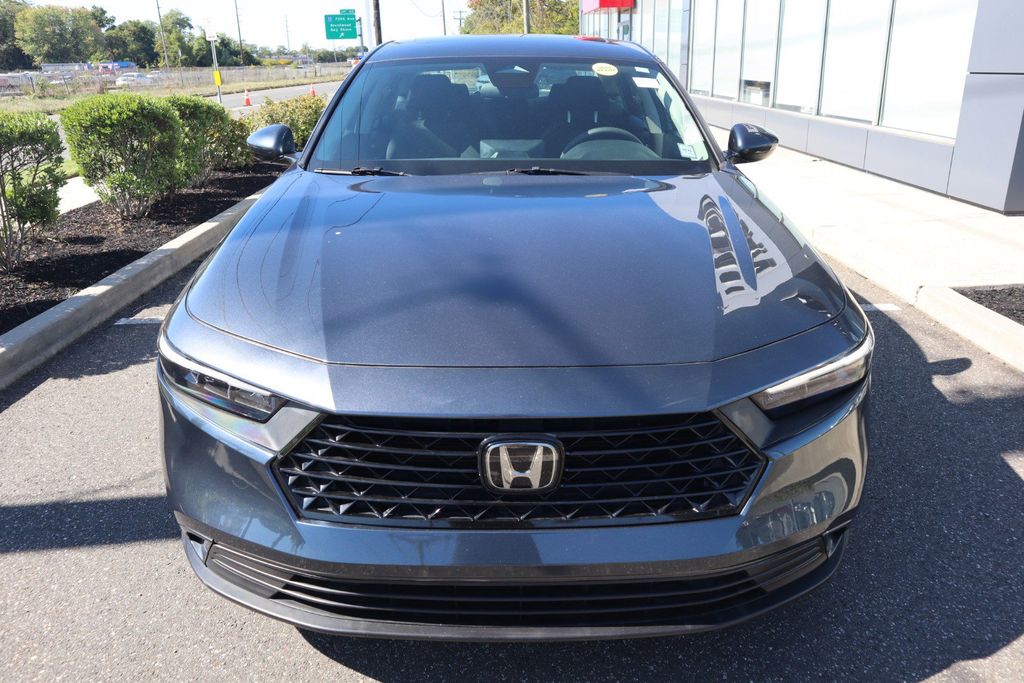 2023 Honda Accord EX - Photo 4