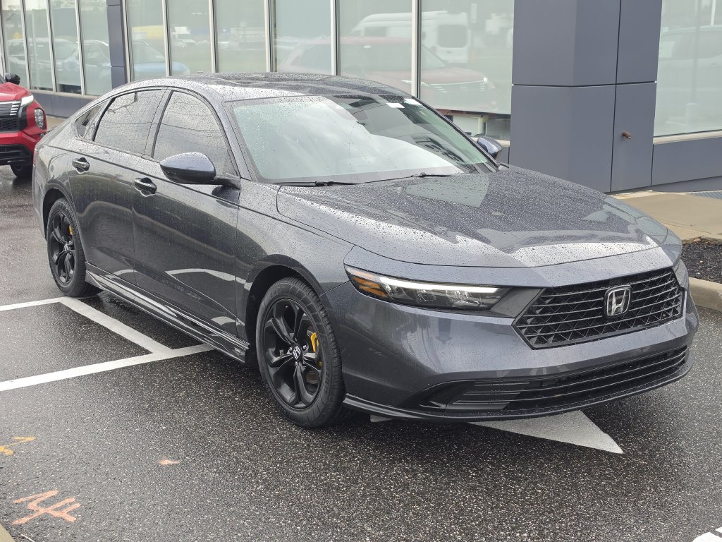 Used 2025 Honda Accord SE Sedan