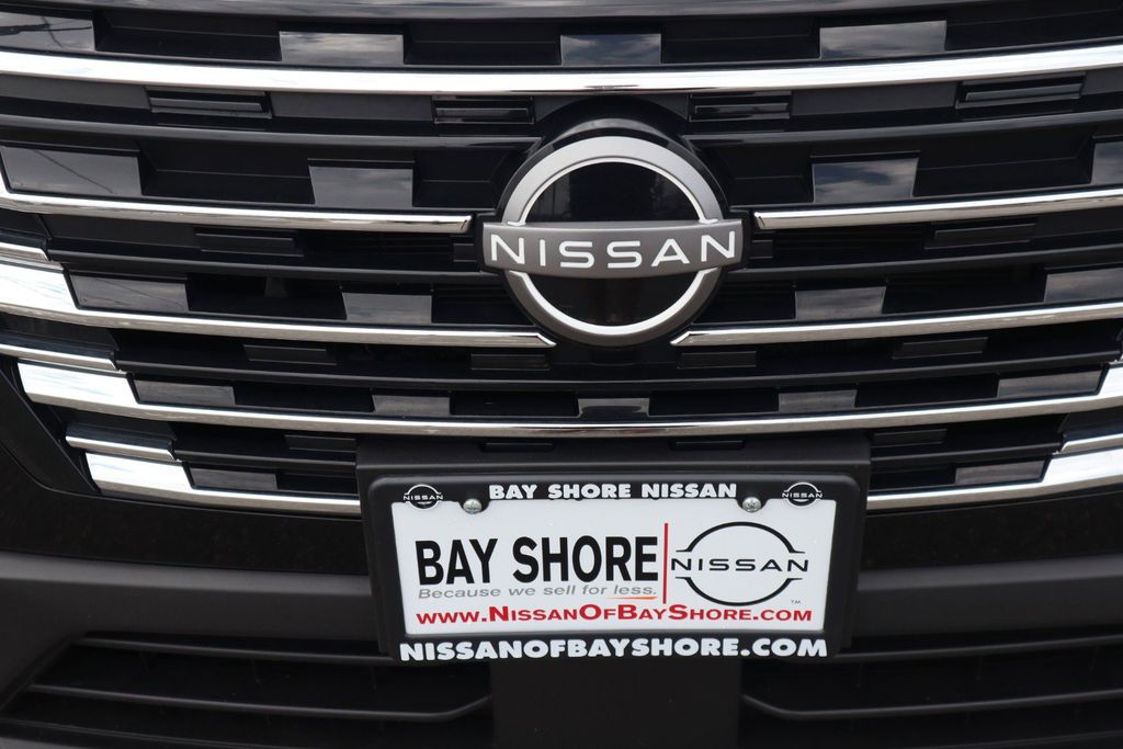 2025 Nissan Rogue SV - Photo 33