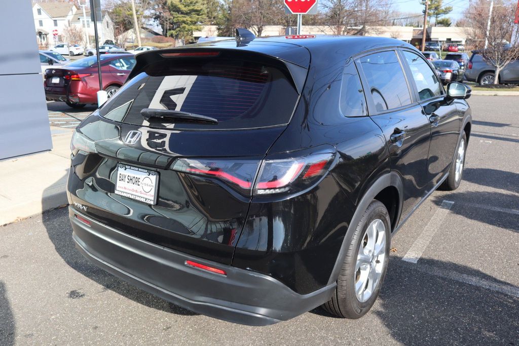 2025 Honda HR-V LX - Photo 7