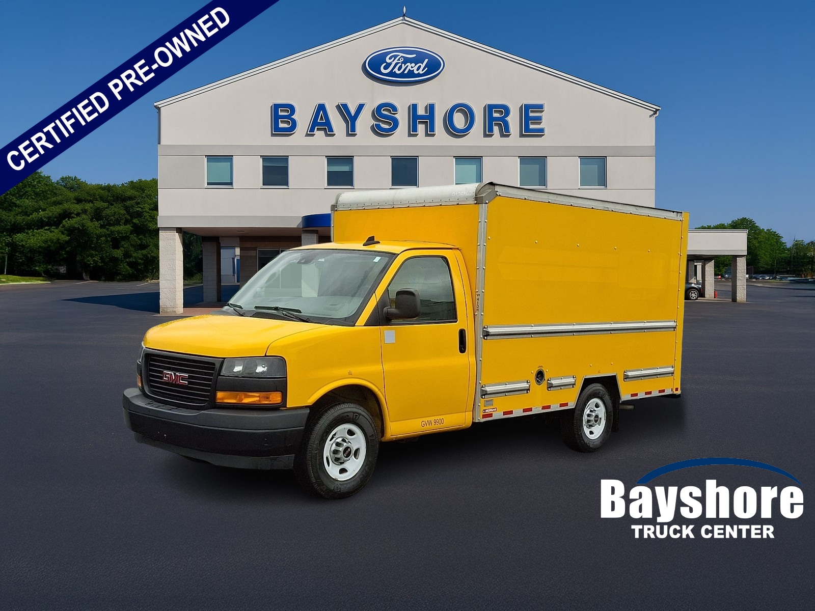 2021 GMC Savana Cutaway
