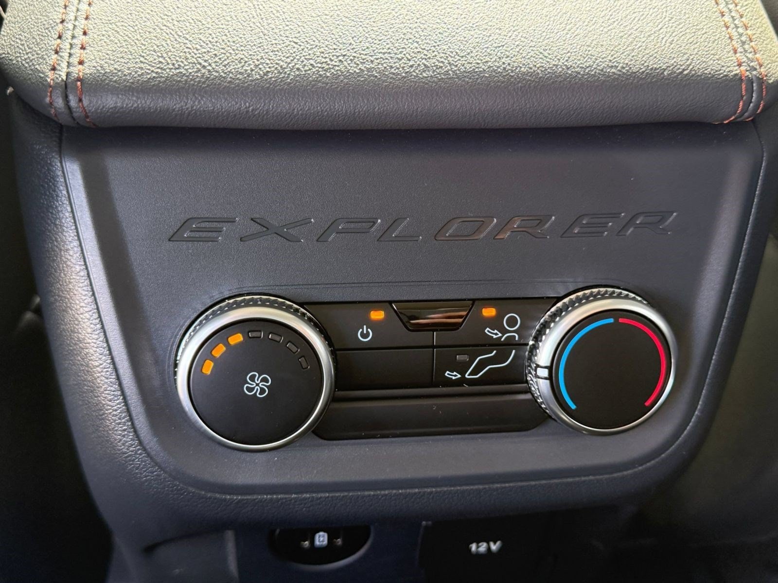 2026 Ford Explorer Active - Photo 26