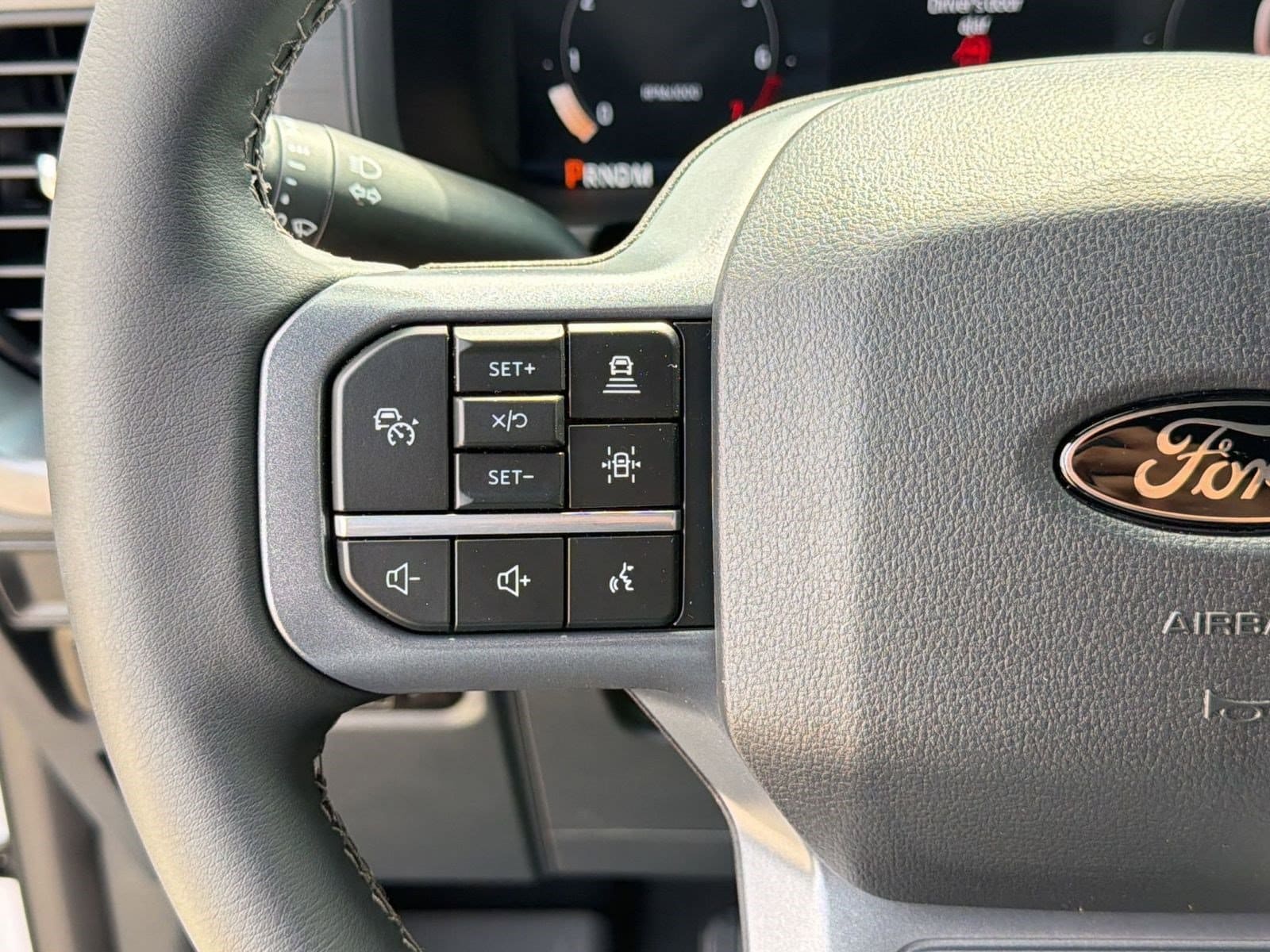 2026 Ford F-150 XLT - Photo 17