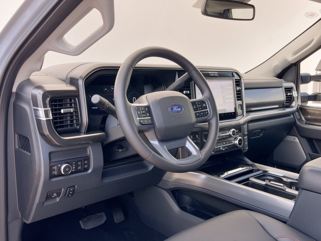 New 2027 Ford Super Duty LARIAT TRUCK