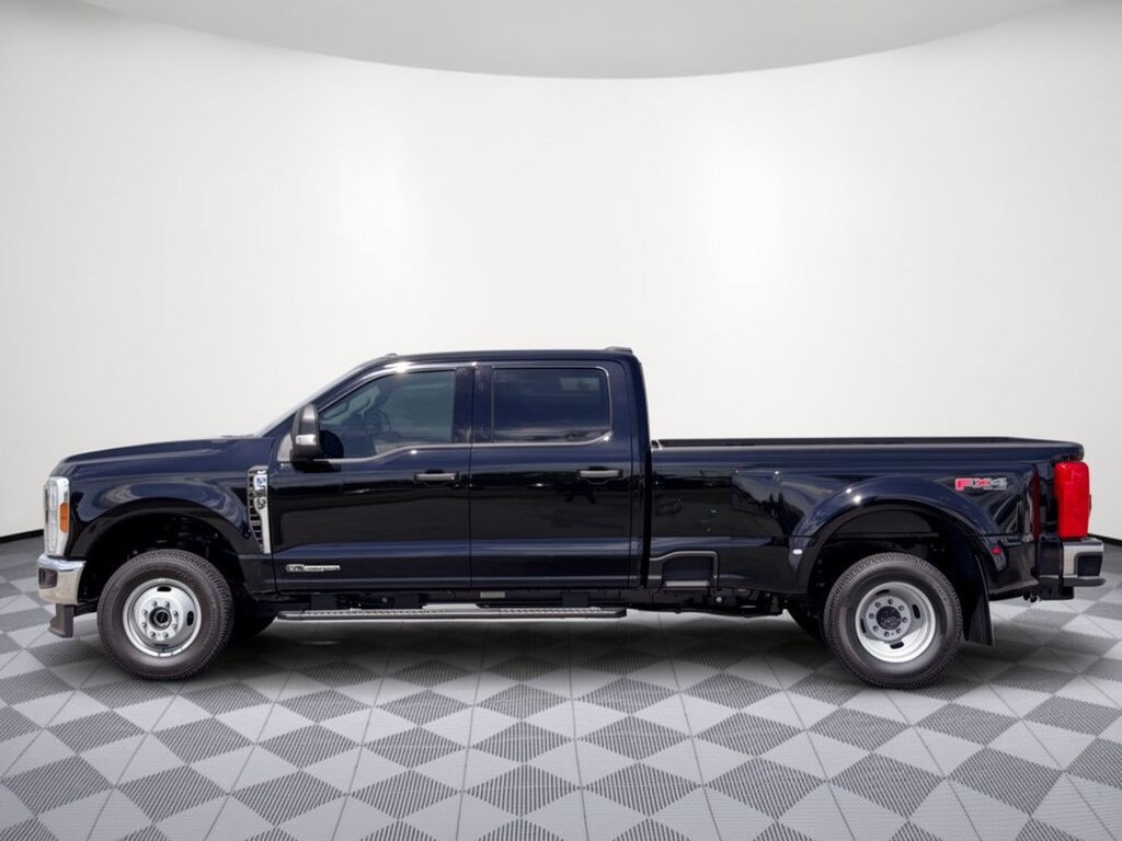 New 2026 Ford F-350 XLT TRUCK